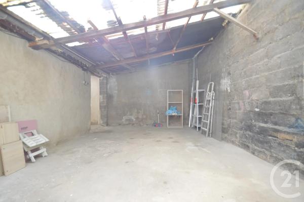 Maison à vendre  3 pièces - 58,30 m 2   ST DENIS  - 93