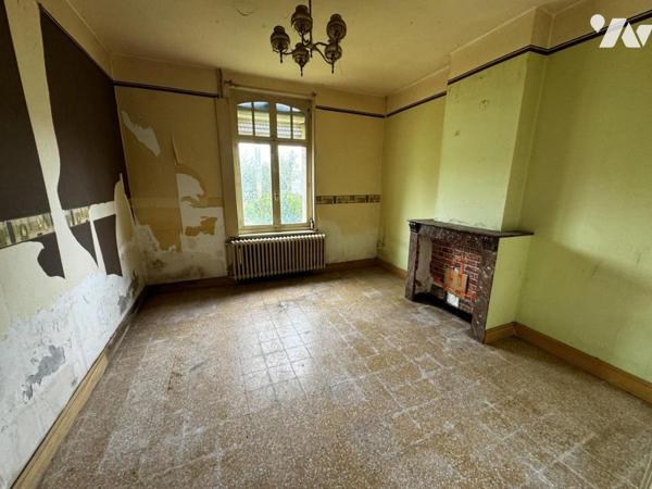 MAISON DE VILLE A RENOVER