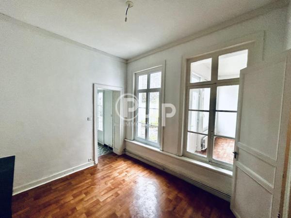 Immeuble à vendre à Douai - Réf. dou17278