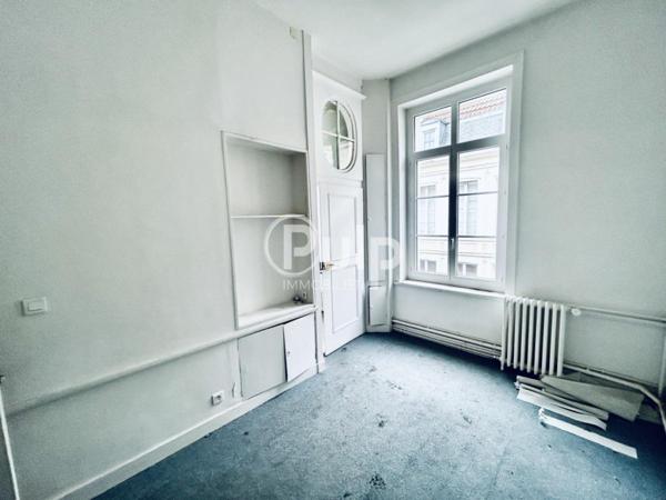 Immeuble à vendre à Douai - Réf. dou17278
