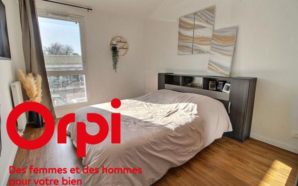 Appartement à vendre    4 pièces • 74 m2 Trappes