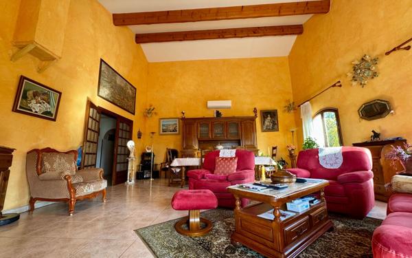 Maison à vendre    5 pièces •  Béziers