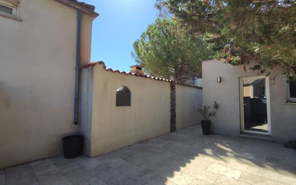 Maison à vendre    6 pièces •  Narbonne