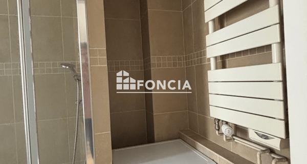 Location Appartement 2 pièces 65.19 m² - Levallois-perret 92300