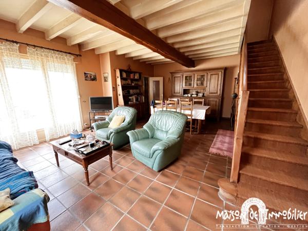 Vente Maison de village - 131m² - 5 pièces - Cour et garage - BOUTIERS SAINT TROJAN
