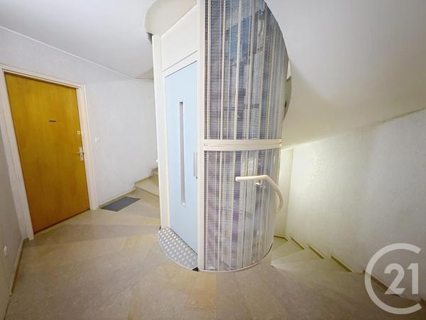 Appartement F4 à vendre  4 pièces - 85,45 m2 QUETIGNY - 21