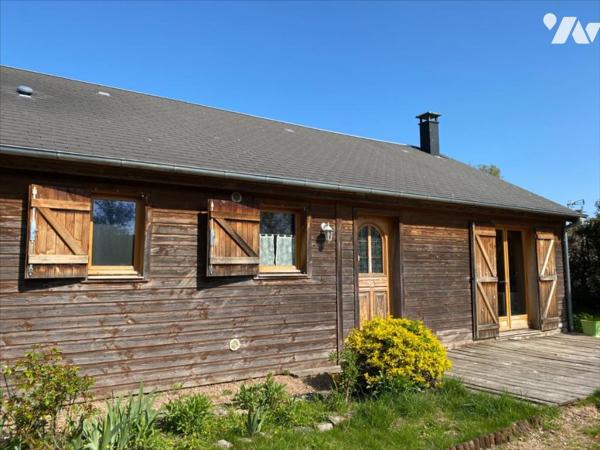 SAINT SYMPHORIEN DES BRUYERES - Chalet en bois