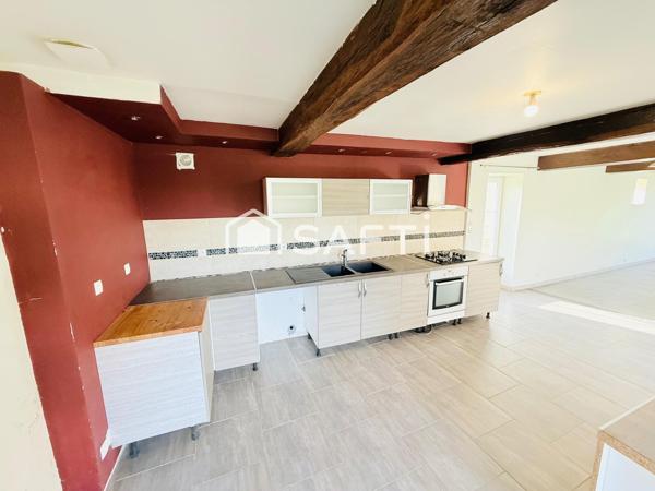 Propriété 3 logements sur terrain de 3,5ha