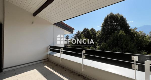 À vendre Appartement 4 pièces 98.66 m² - Saint-ismier 38330