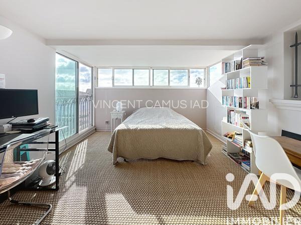 Maison à vendre 6 pièces 177 m² Sanary-sur-Mer