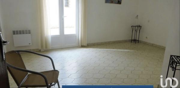 Maison 5 pièces de 166 m² à Loiré-sur-Nie (17470)