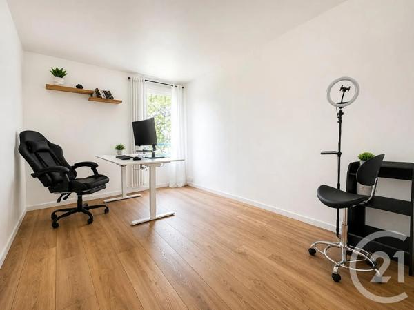 Appartement F5 à vendre  5 pièces - 83,14 m 2   ERAGNY SUR OISE  - 95