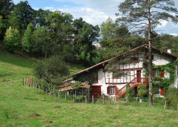 Cambo-les-Bains (64250) Maison Labourdine Cambo les Bains