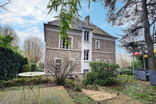 Maison Etampes 8 pièce(s) 180 m2