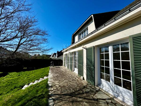 Maison Saint Herblain 7 pièce(s) 146 m2