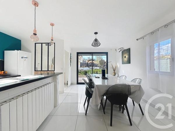Maison à vendre  5 pièces - 93,09 m 2   CHELLES  - 77