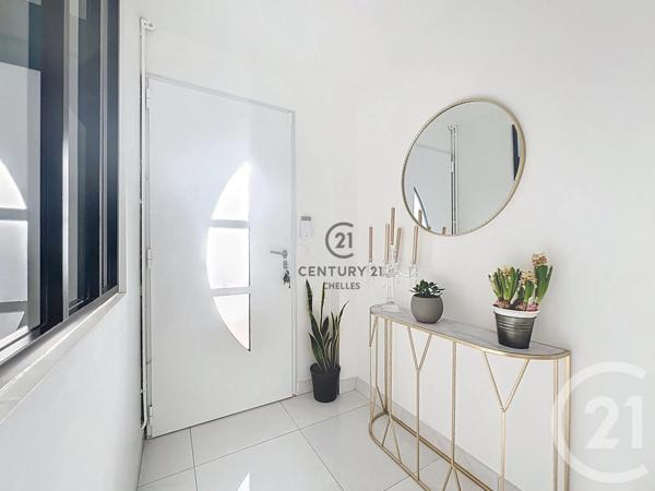 Maison à vendre  5 pièces - 93,09 m 2   CHELLES  - 77