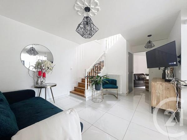 Maison à vendre  5 pièces - 93,09 m 2   CHELLES  - 77