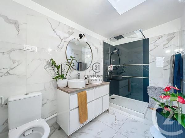 Maison à vendre  5 pièces - 93,09 m 2   CHELLES  - 77