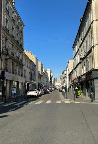 92 PUTEAUX Centre-ville Jaures - Appartement Loft à vendre 4 pièces , "comme une maison" - 2 chambres dans un environnement verdoyant et sécurisé,