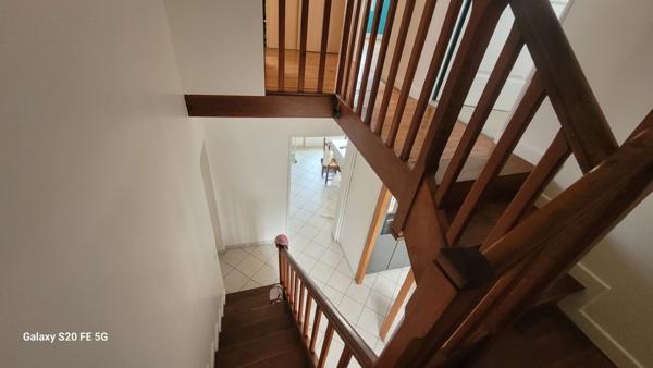Richelieu - A Vendre maison de 90 m² habitables - 3 chambres et vaste séjour.
