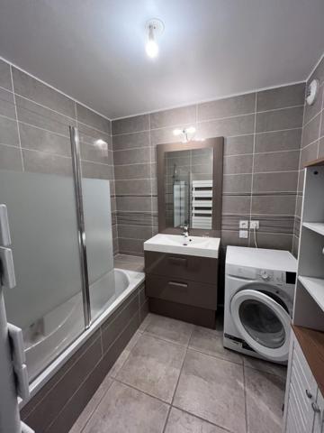 ANNECY CENTRE F4 MEUBLE - 79m²