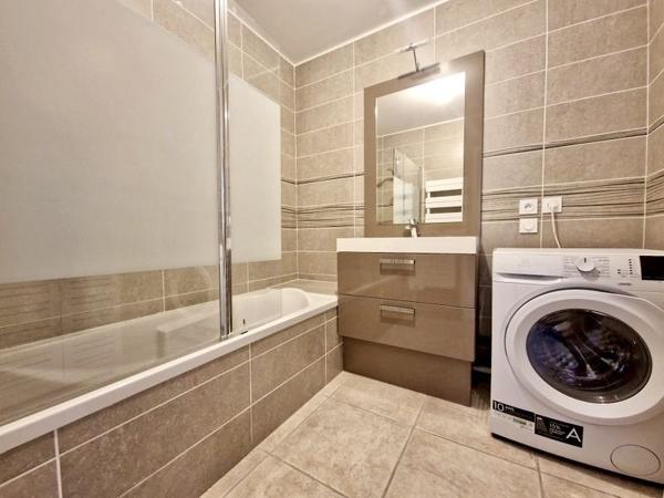 ANNECY CENTRE F4 MEUBLE - 79m²