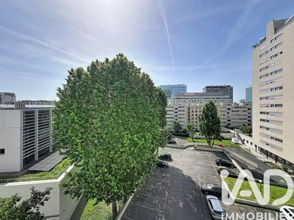 Location studio 28,63 m² Courbevoie