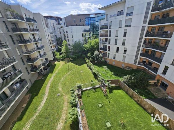 Location appartement 4 pièces 90 m² Asnières-sur-Seine