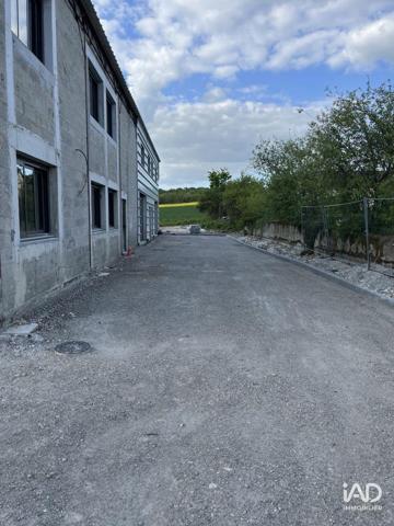 Location bureaux 96 m² Moret-Loing-et-Orvanne