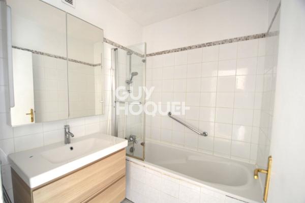 APPARTEMENT À LOUER DE 3 PIÈCES DE 65,96 M²