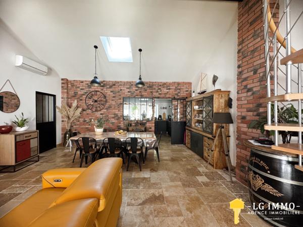 Maison de plain-pied avec jardin et garage en centre ville