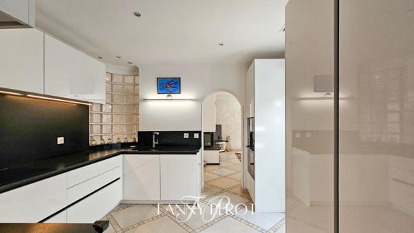 ST-CYPRIEN - Villa d'exception de 194m² à 3 minutes des plages