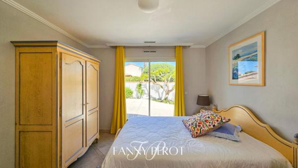 ST-CYPRIEN - Villa d'exception de 194m² à 3 minutes des plages