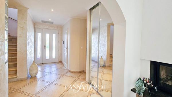 ST-CYPRIEN - Villa d'exception de 194m² à 3 minutes des plages