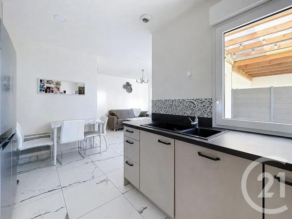 Maison à vendre  4 pièces - 79,01 m 2   CHAMPS SUR MARNE  - 77