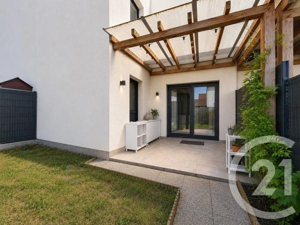 Maison à vendre  4 pièces - 79,01 m 2   CHAMPS SUR MARNE  - 77