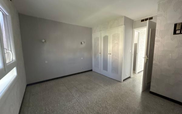 Appartement à vendre    3 pièces • 70 m2 Nîmes