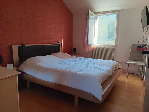 Maison à vendre 8 pièces CLERMONT (60)