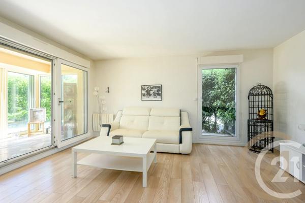 Appartement F2 à vendre  2 pièces - 48,11 m 2   YERRES  - 91