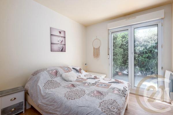 Appartement F2 à vendre  2 pièces - 48,11 m 2   YERRES  - 91
