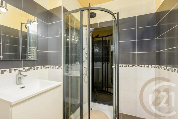 Appartement F2 à vendre  2 pièces - 48,11 m 2   YERRES  - 91