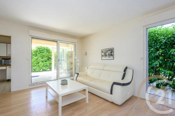 Appartement F2 à vendre  2 pièces - 48,11 m 2   YERRES  - 91