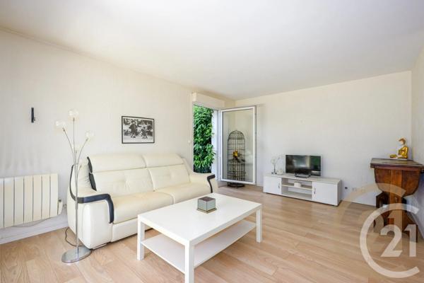 Appartement F2 à vendre  2 pièces - 48,11 m 2   YERRES  - 91