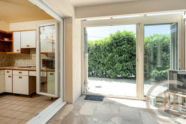 Appartement F2 à vendre  2 pièces - 48,11 m 2   YERRES  - 91