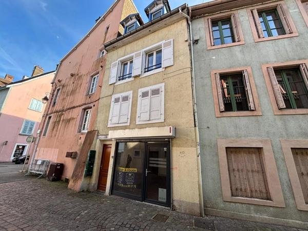 Immeuble à vendre 161.81m²