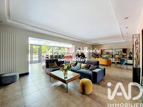 Maison à vendre 12 pièces 291 m² Massy
