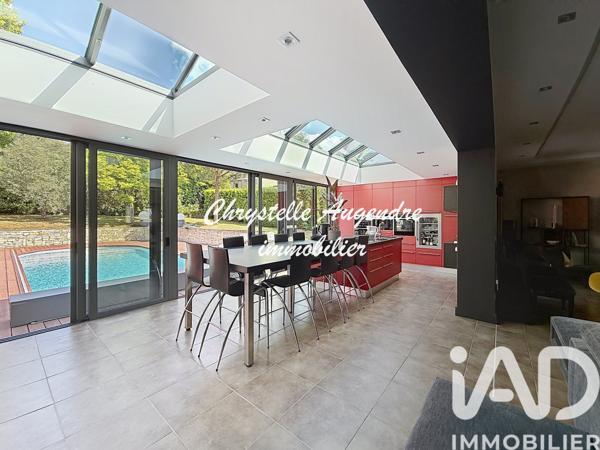 Maison à vendre 12 pièces 291 m² Massy