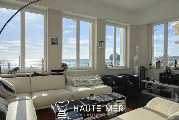 PAOLA – Villa balnéaire au coeur du remblai des Sables d’Olonne