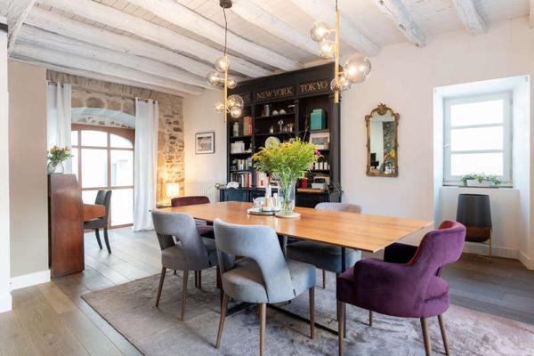 MONTAIGU-VENDEE / Vente Maison 8 Pièces 184 m²